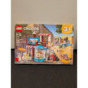 LEGO Creator 31077 Modular Sweet Surprises • 396 pcs • 3-in-1 • Factory Sealed •
